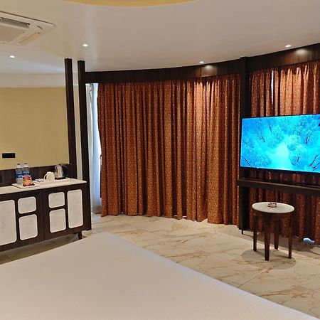 Manas Lifestyle Resort, Igatpuri Exteriör bild