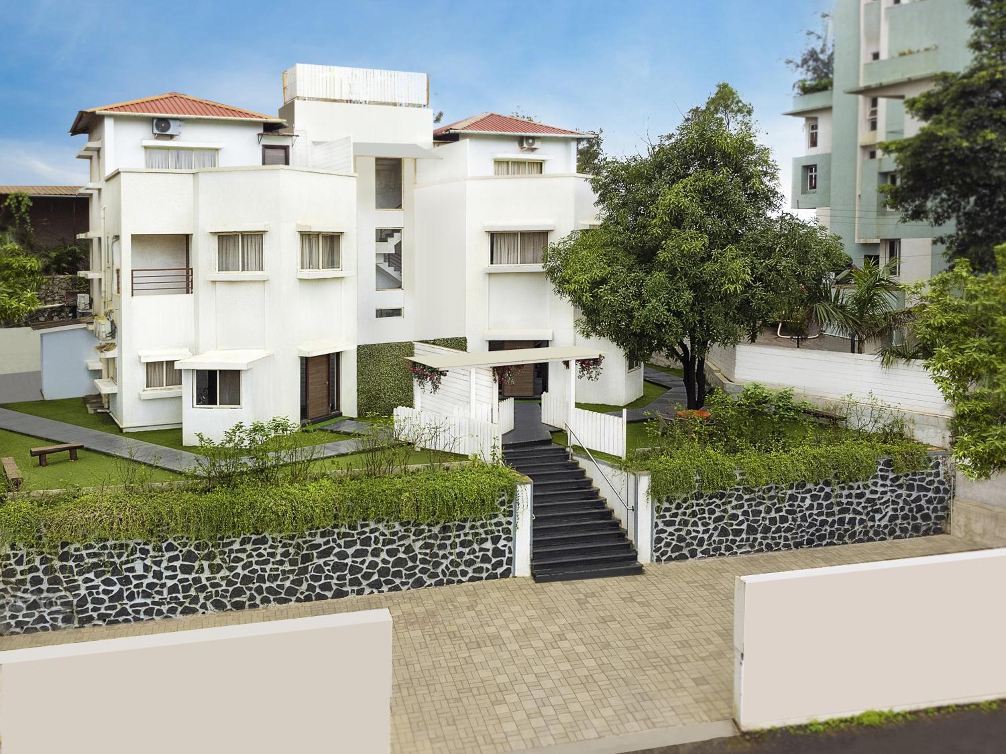 Manas Lifestyle Resort, Igatpuri Rum bild