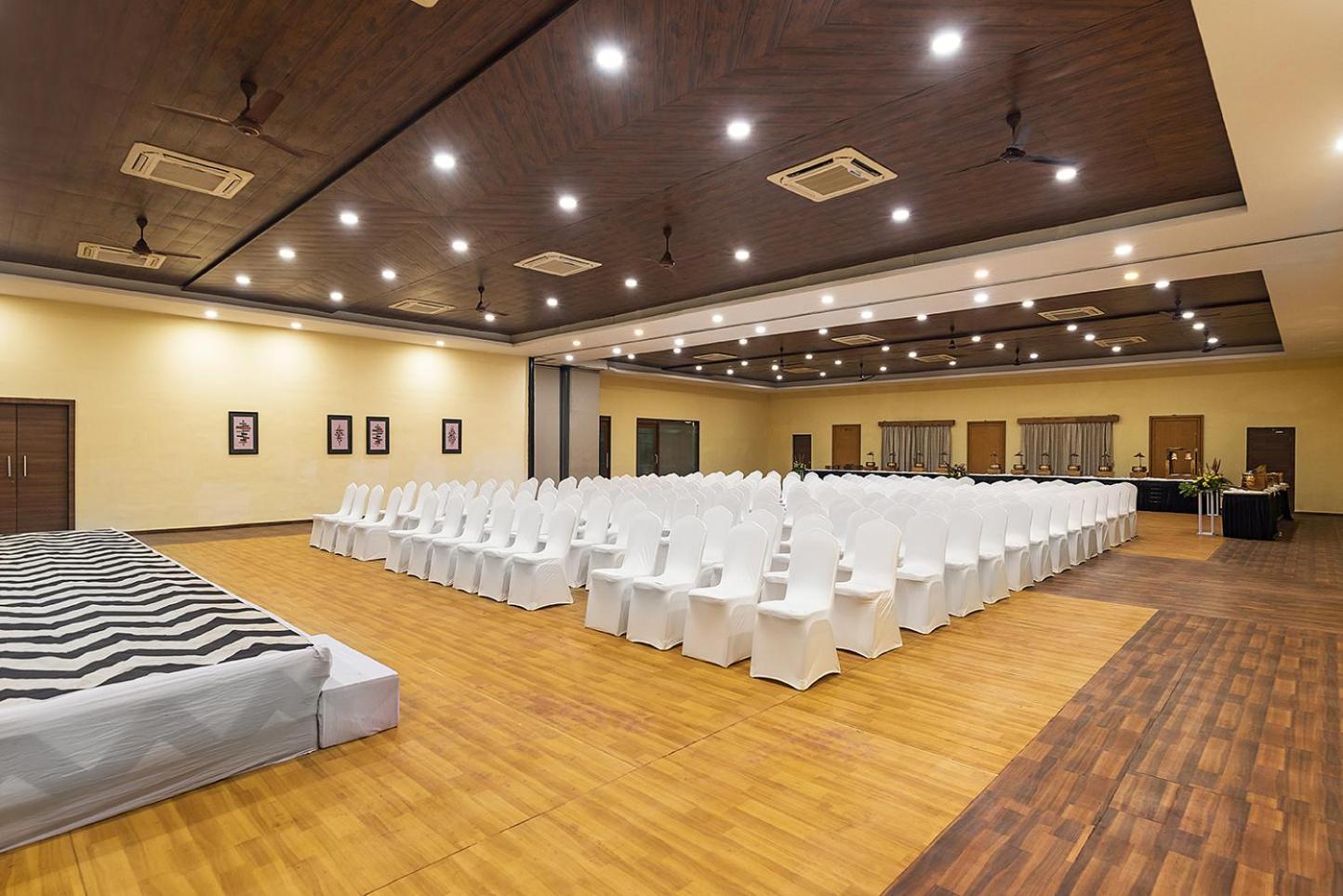 Manas Lifestyle Resort, Igatpuri Exteriör bild