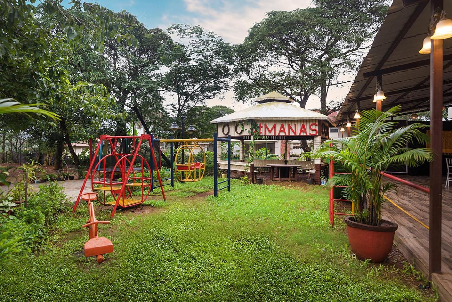 Manas Lifestyle Resort, Igatpuri Exteriör bild